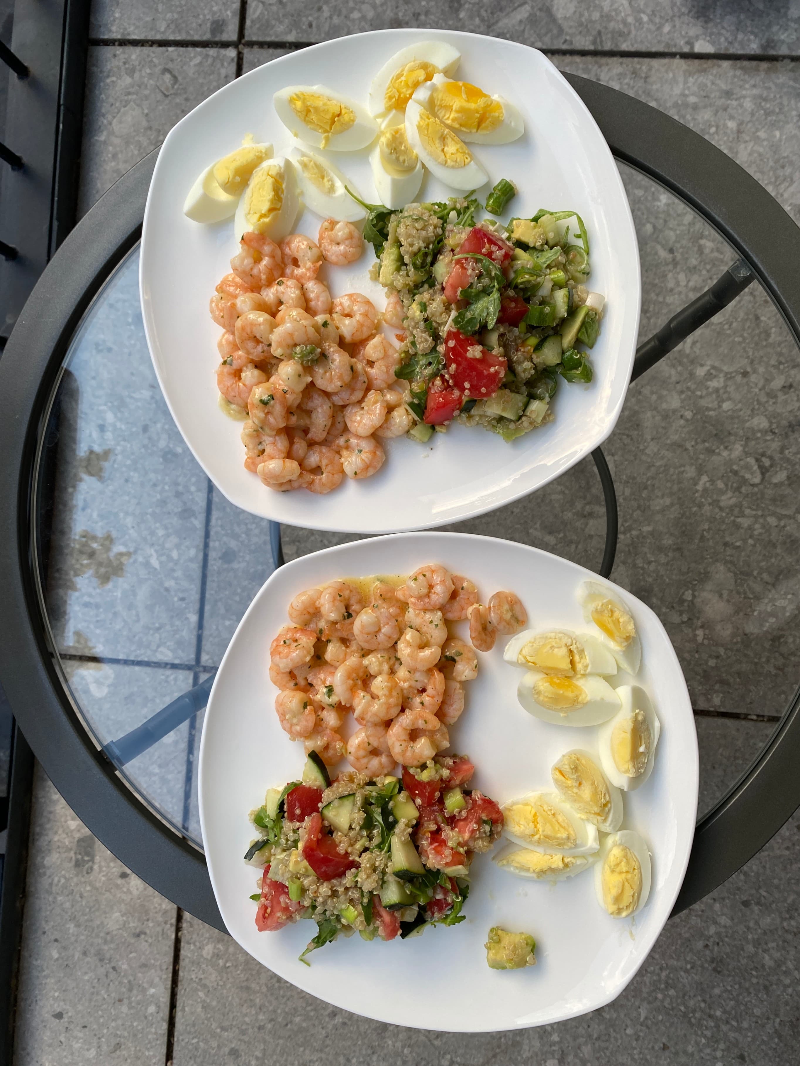 Shrimps with Quinoa Salad Recipe Image