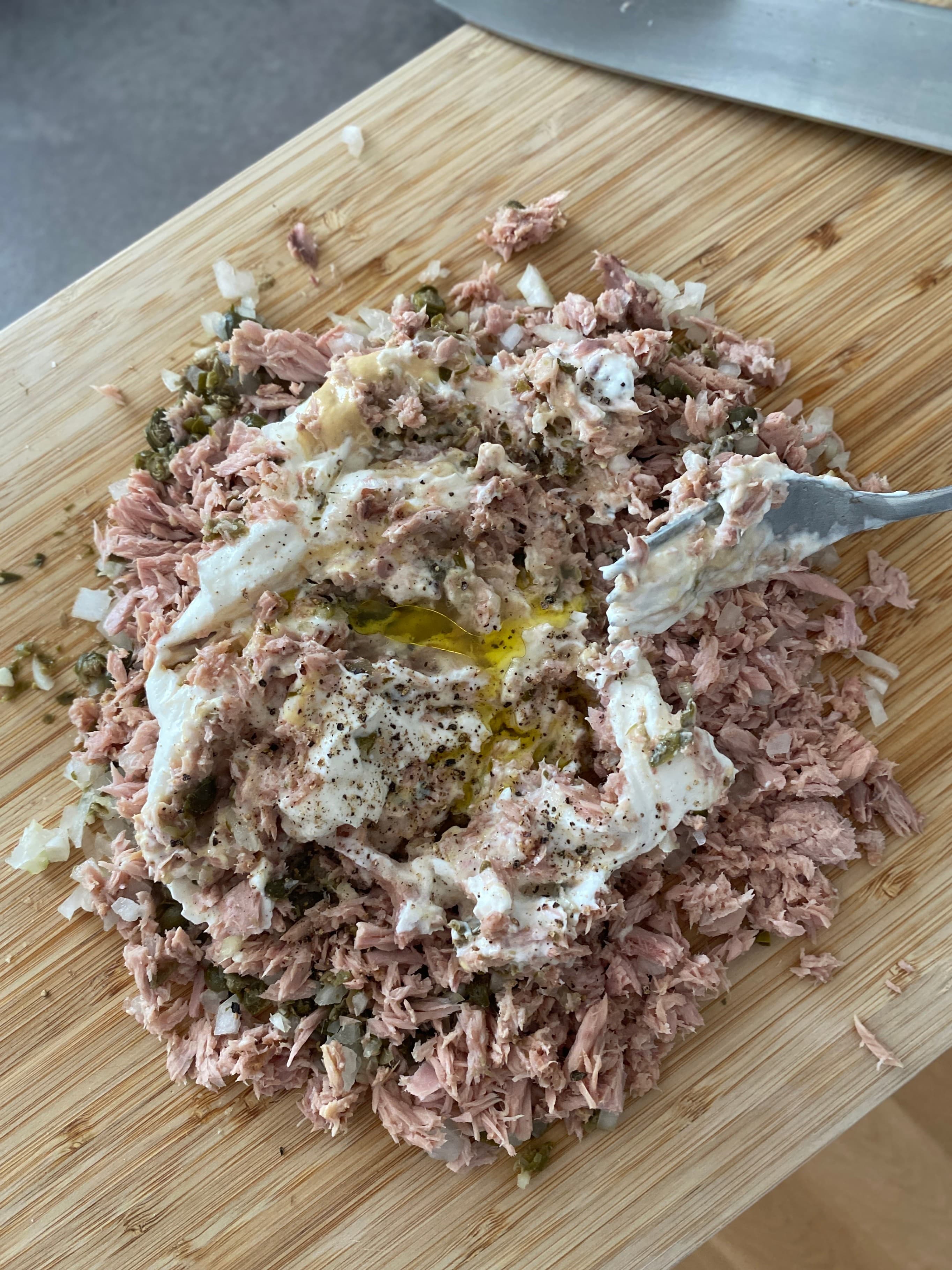 Cucumber Tuna Sandwich Recipe Image