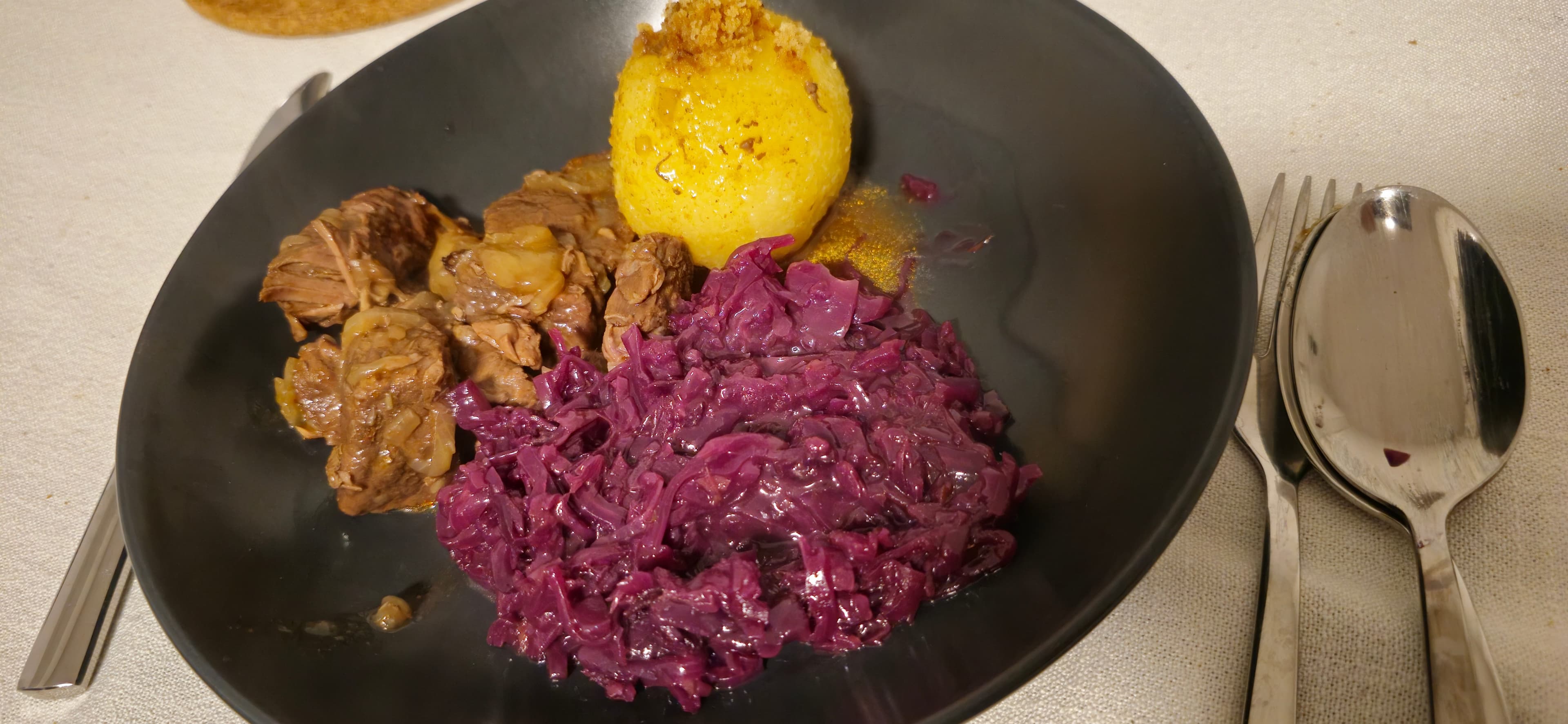 Vegan Creamy Red Cabbage Rocely Recipe