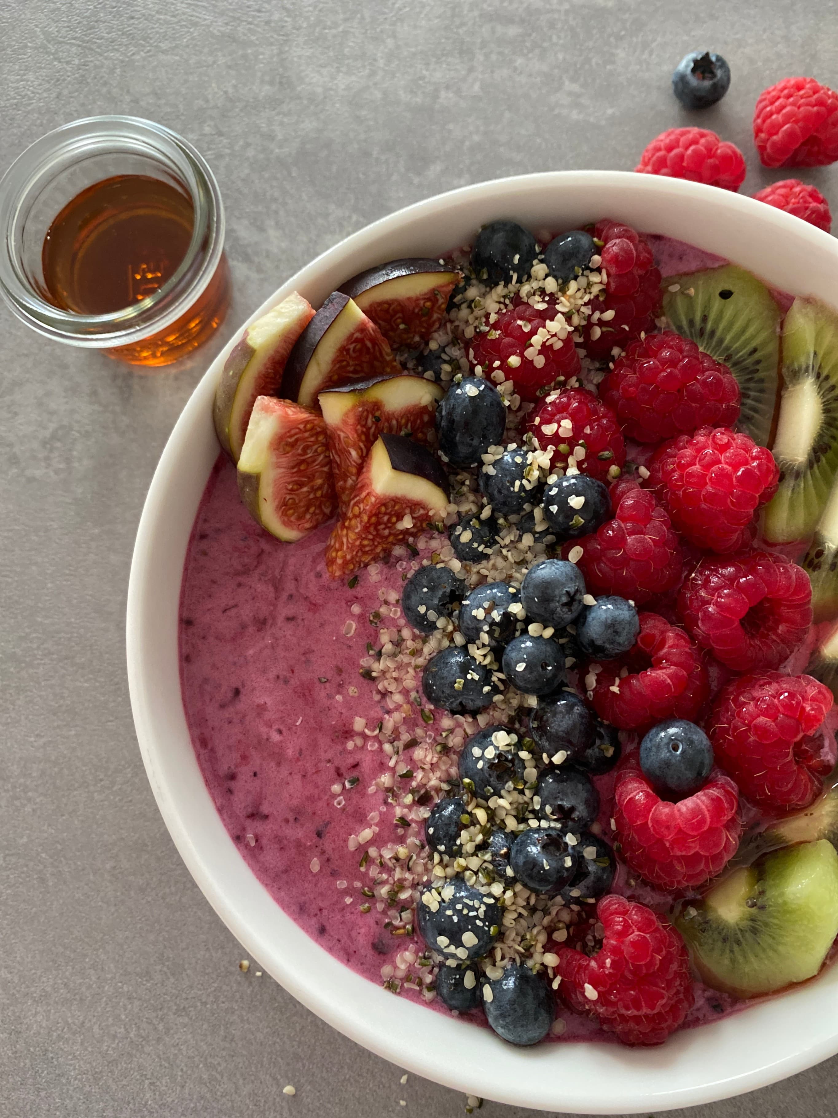 Fruits Smoothie Bowl Recipe Image