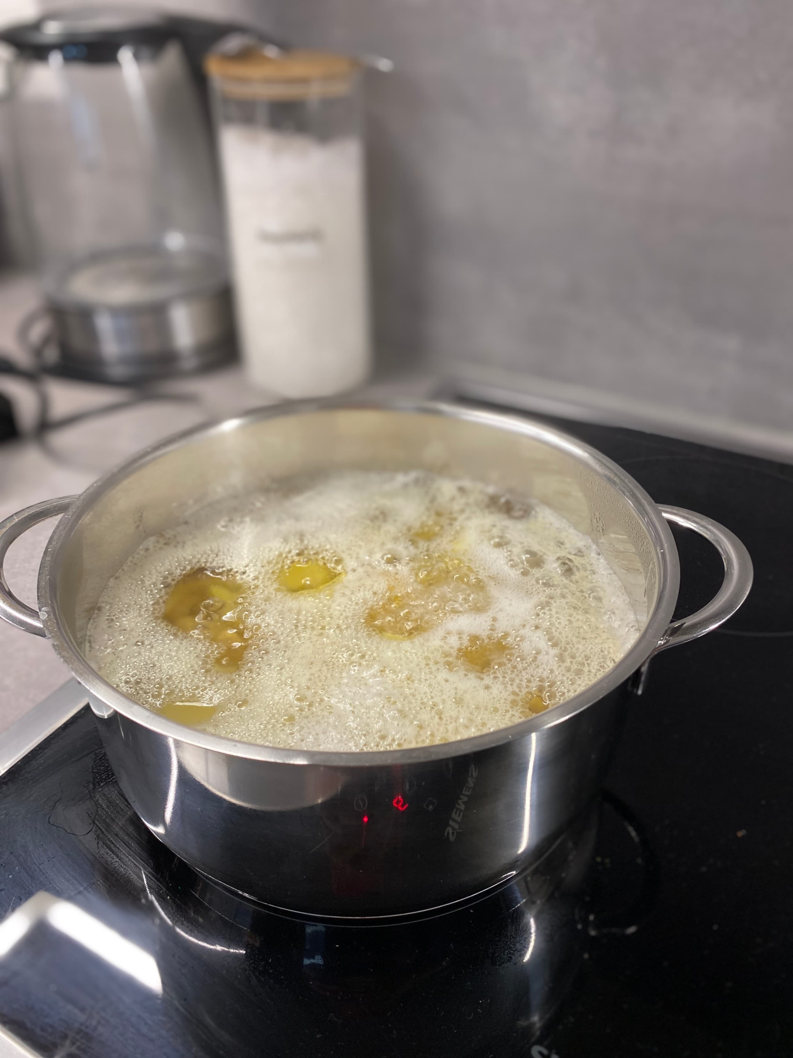 Schnitzel with Potatoes Recipe Image