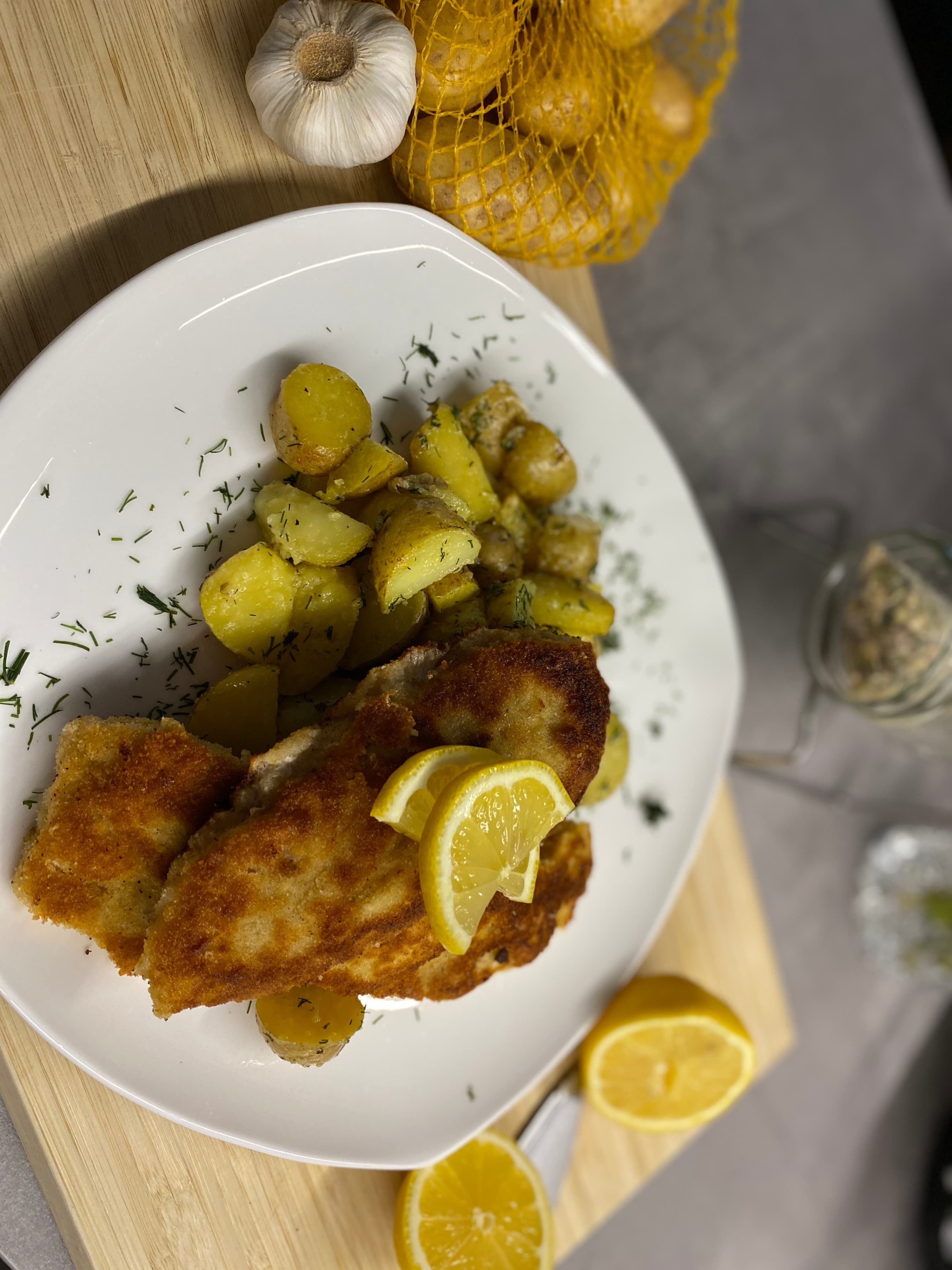 Schnitzel with Potatoes Recipe Image