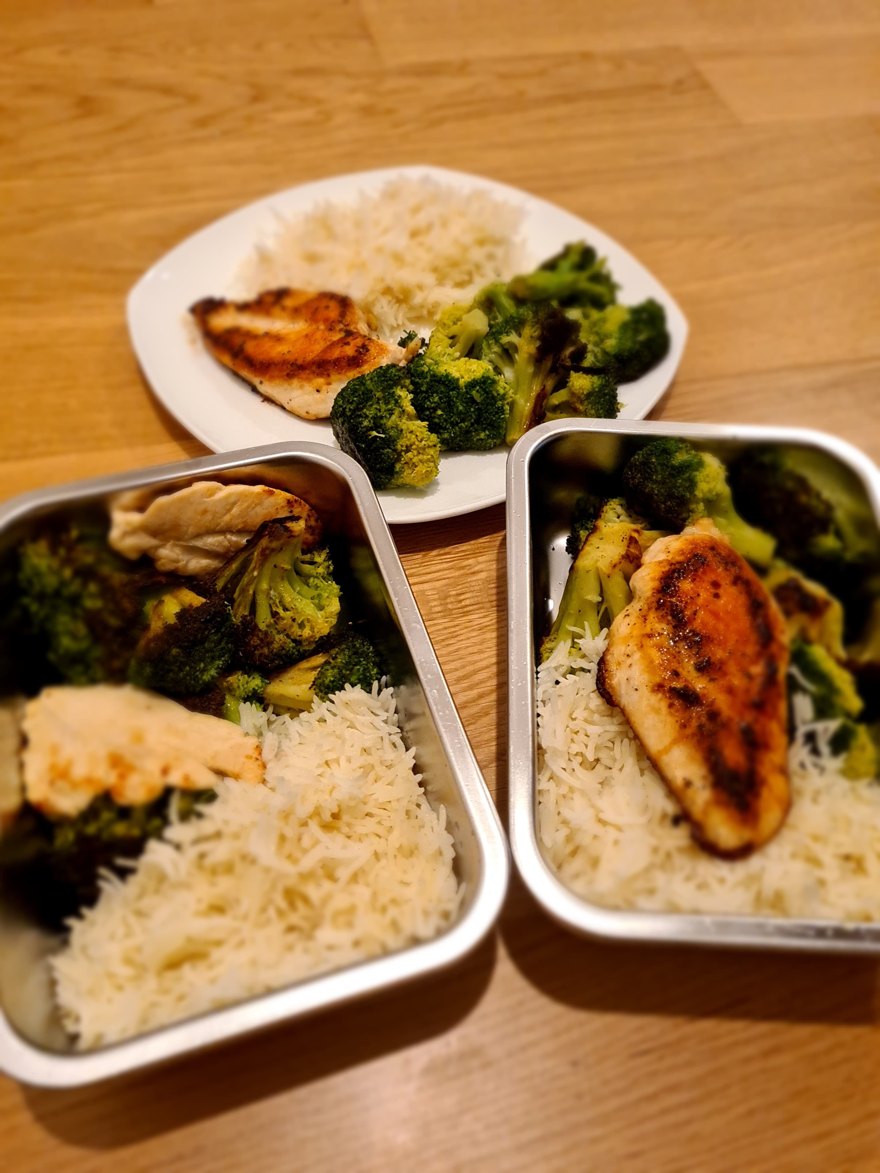 Seared Chicken Breast with Pan-Fried Broccoli and Rice Recipe Image