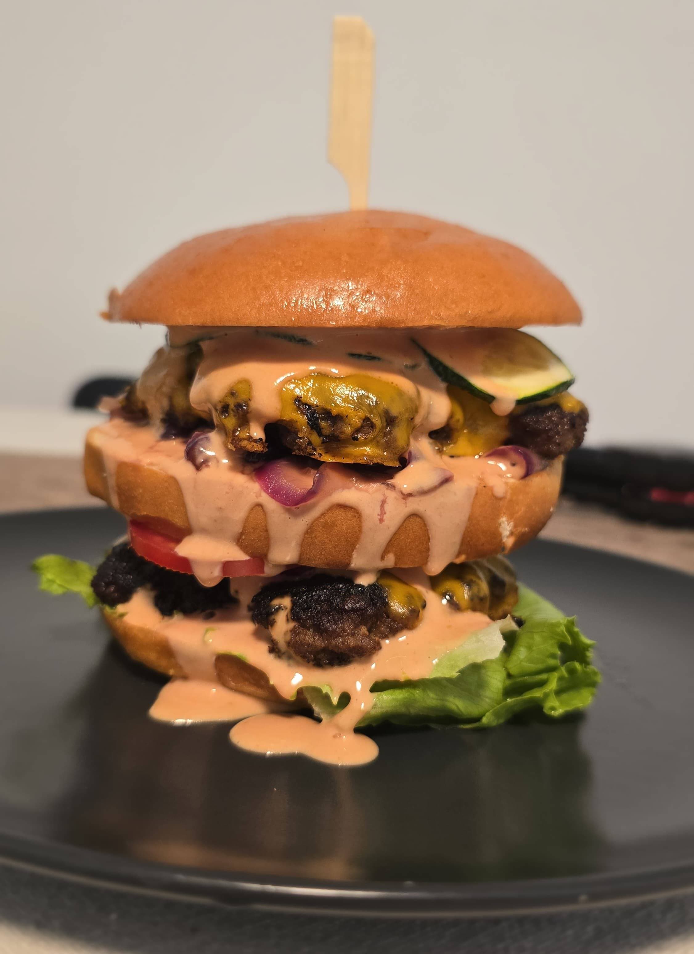 Le meilleur double burger Recipe Image