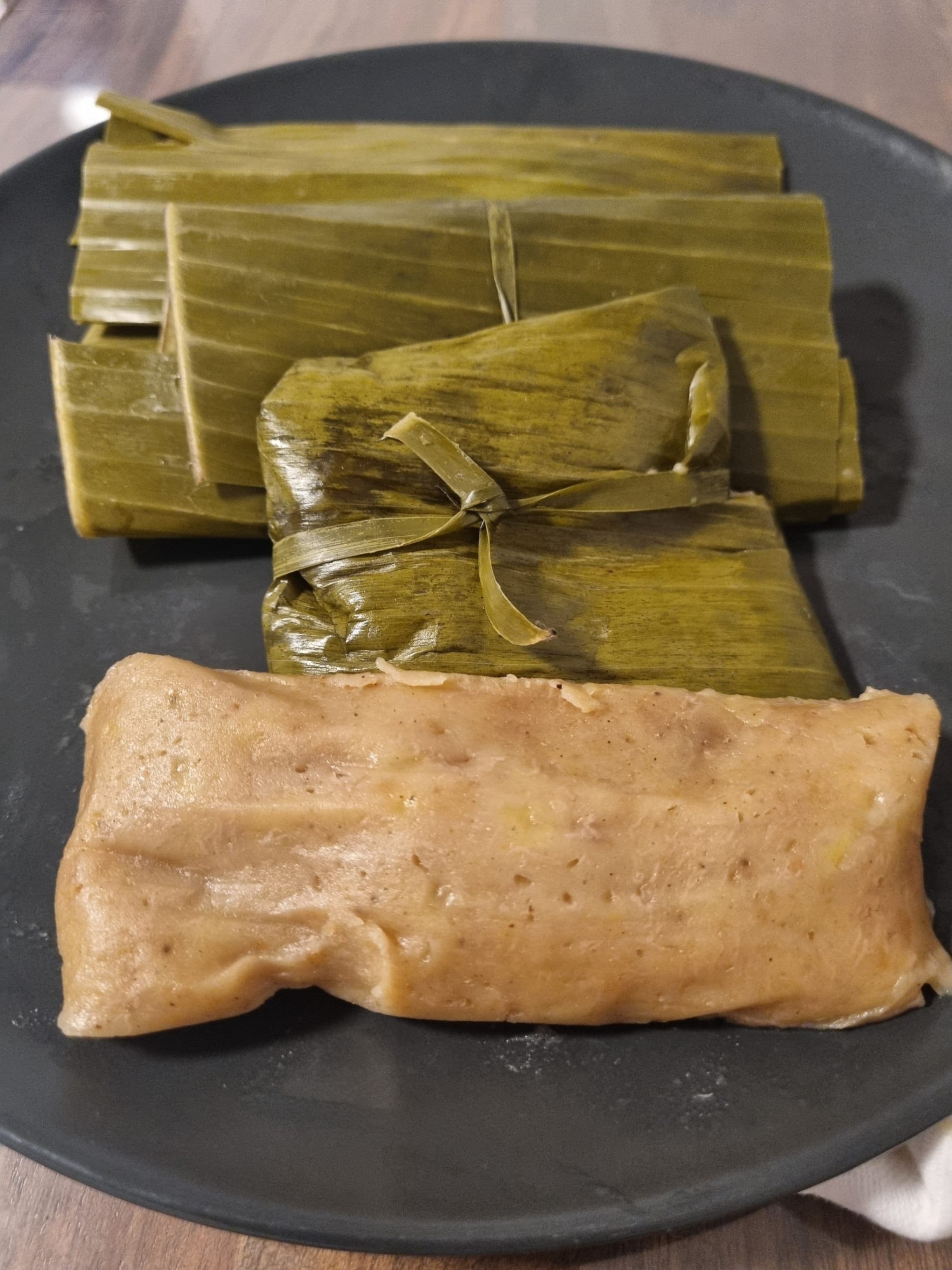 KOBA (gluten-free, steamed banana-peanut waffle) Rocely Recipe