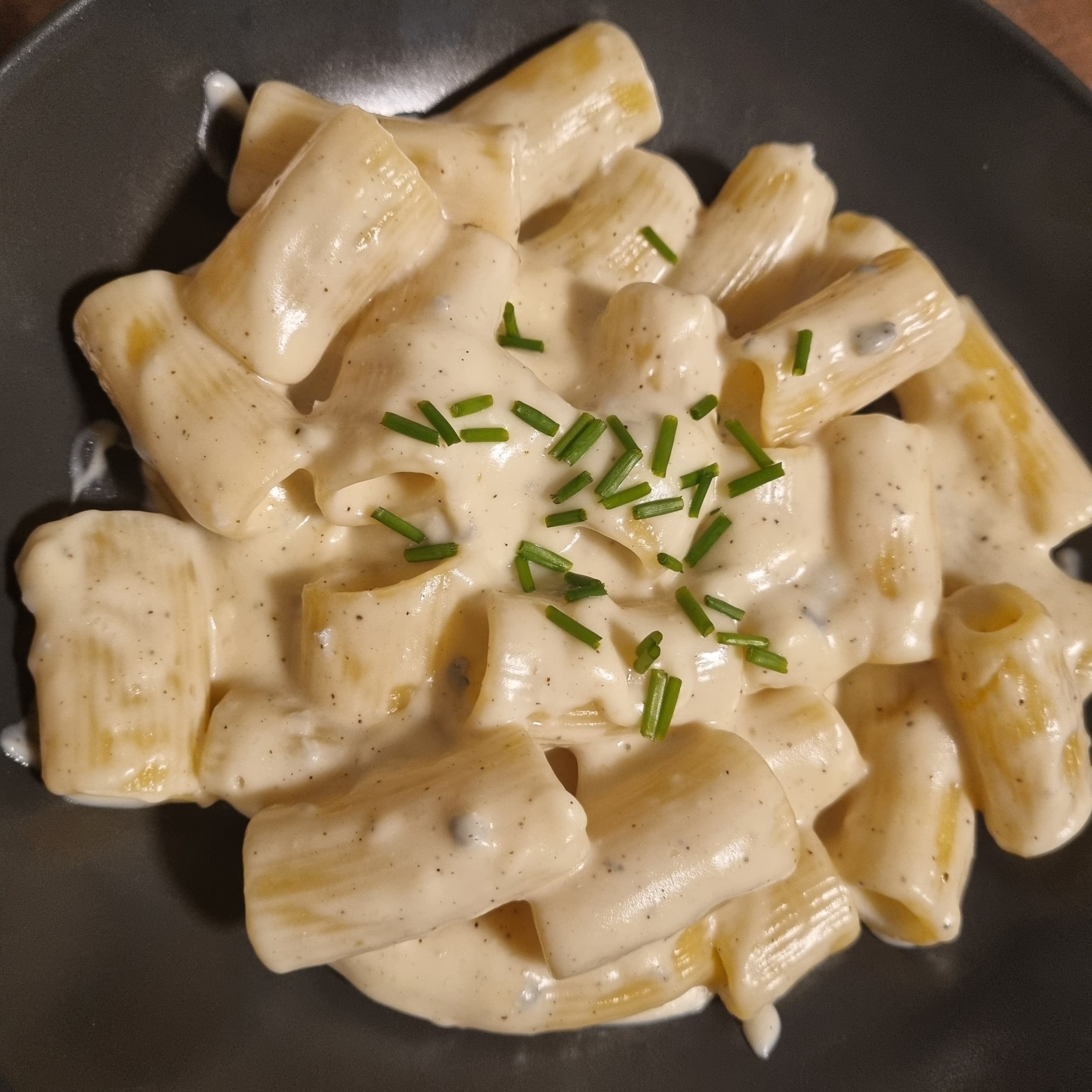 Creamy Penne with Triple Cheese Sauce: Gorgonzola and Parmesan Recipe Image