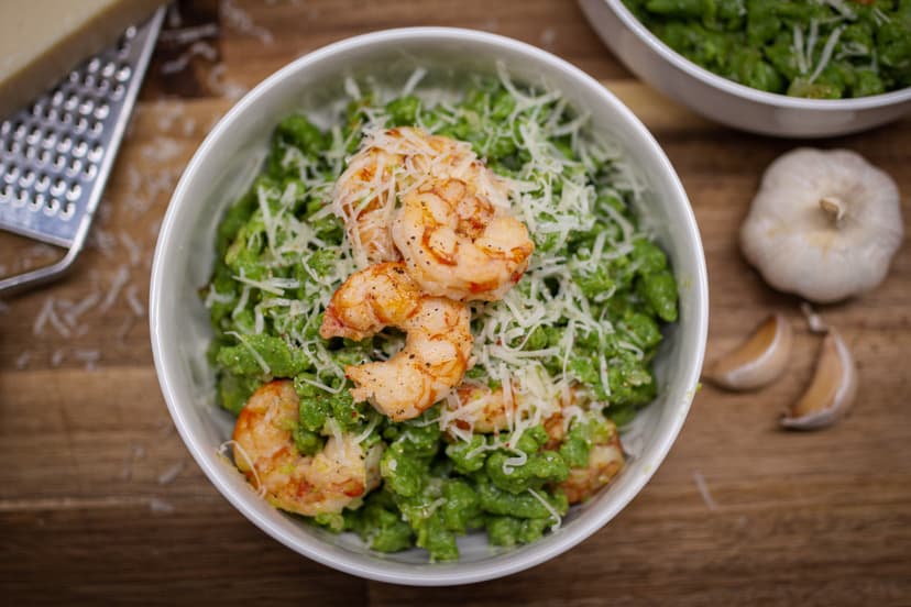 Super Fast Spinach Spätzle with Shrimp Rocely Recipe
