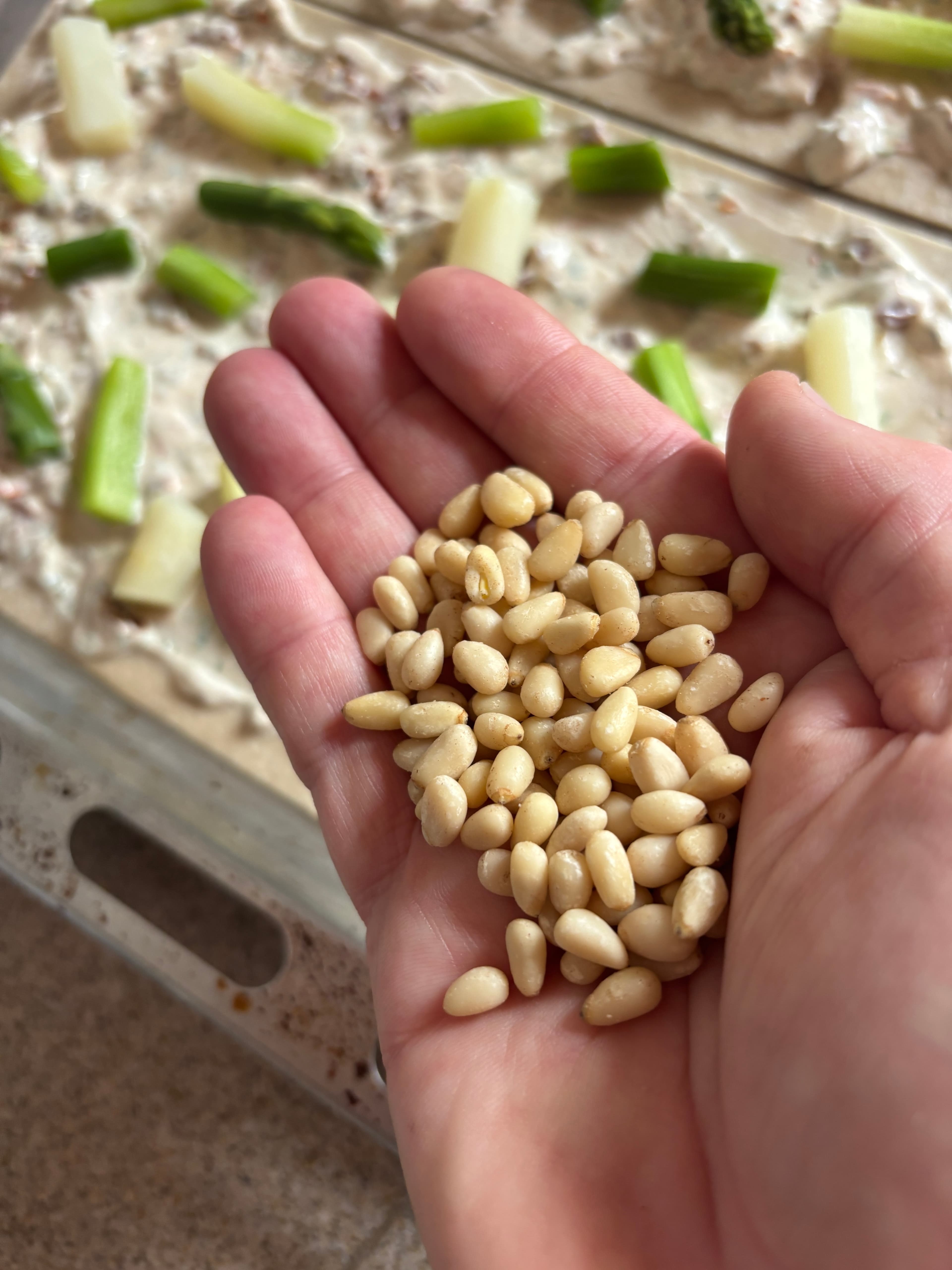 Flammkuchen with Asparagus Recipe Image