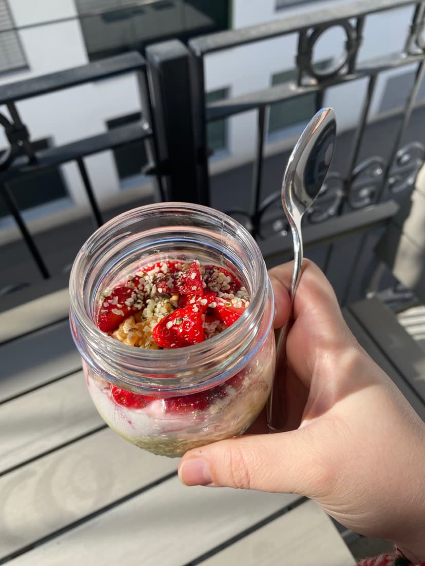 High-Protein Pistachio Chia Pudding Rocely Recipe