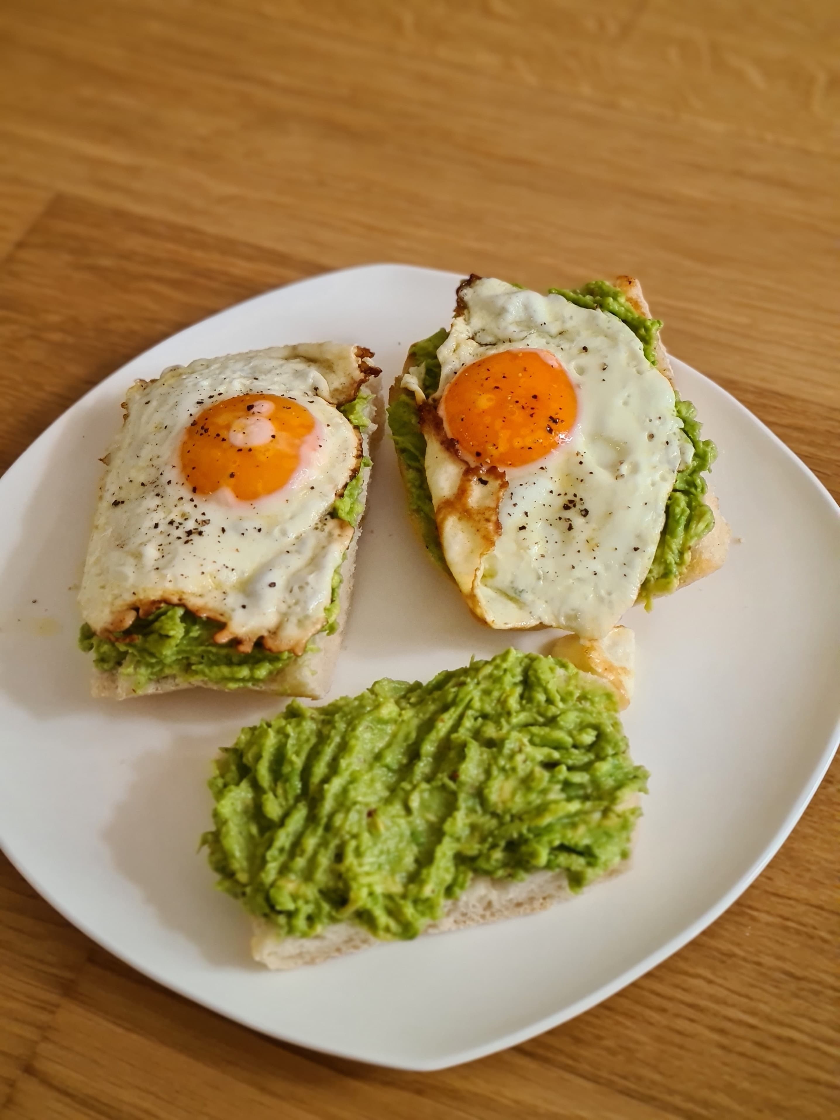 Avocado Fried Egg Sandwich Recipe Image
