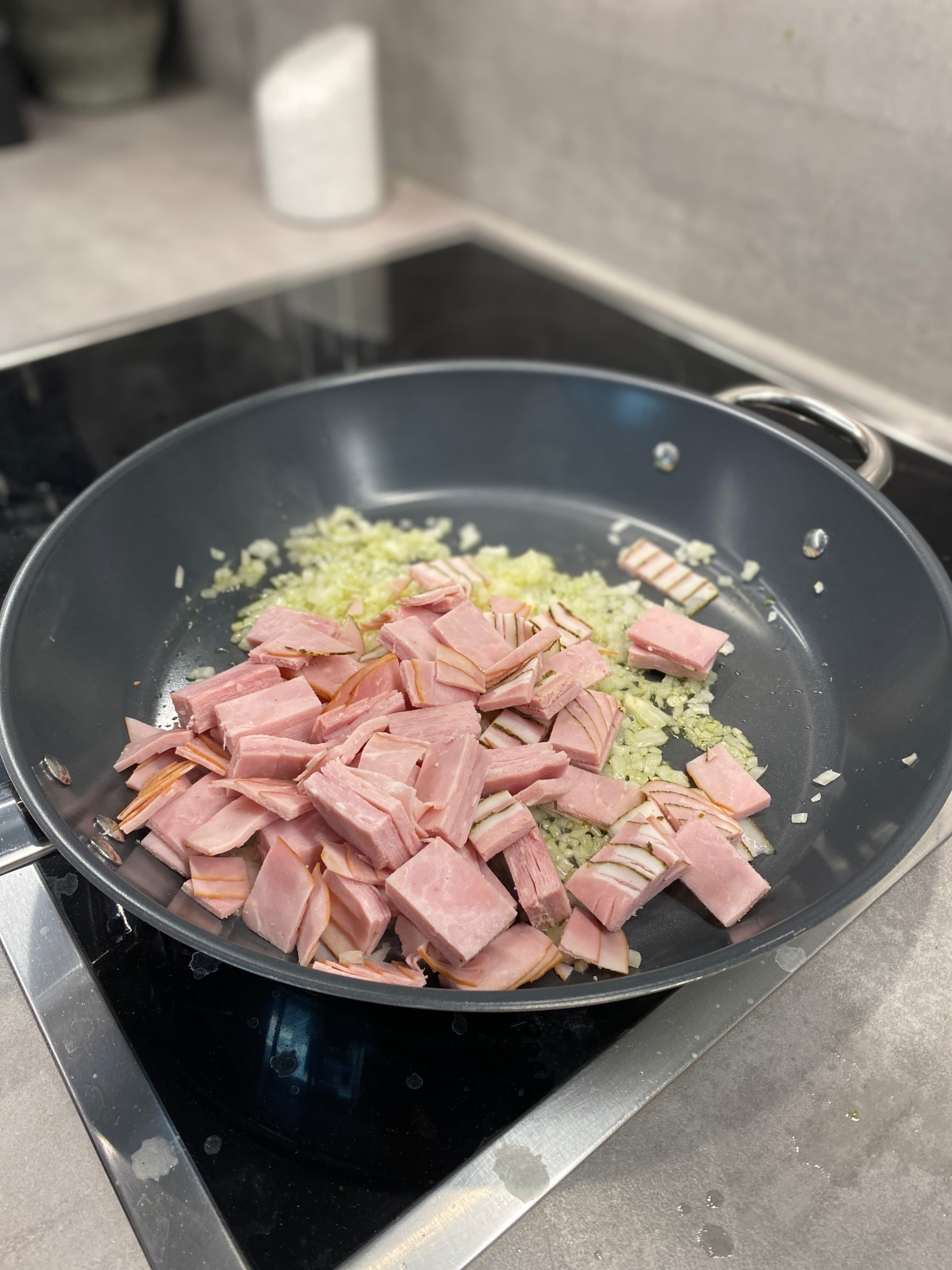Protein Spinach Spätzle with Onion & Ham (Dairy-Free) Recipe Image