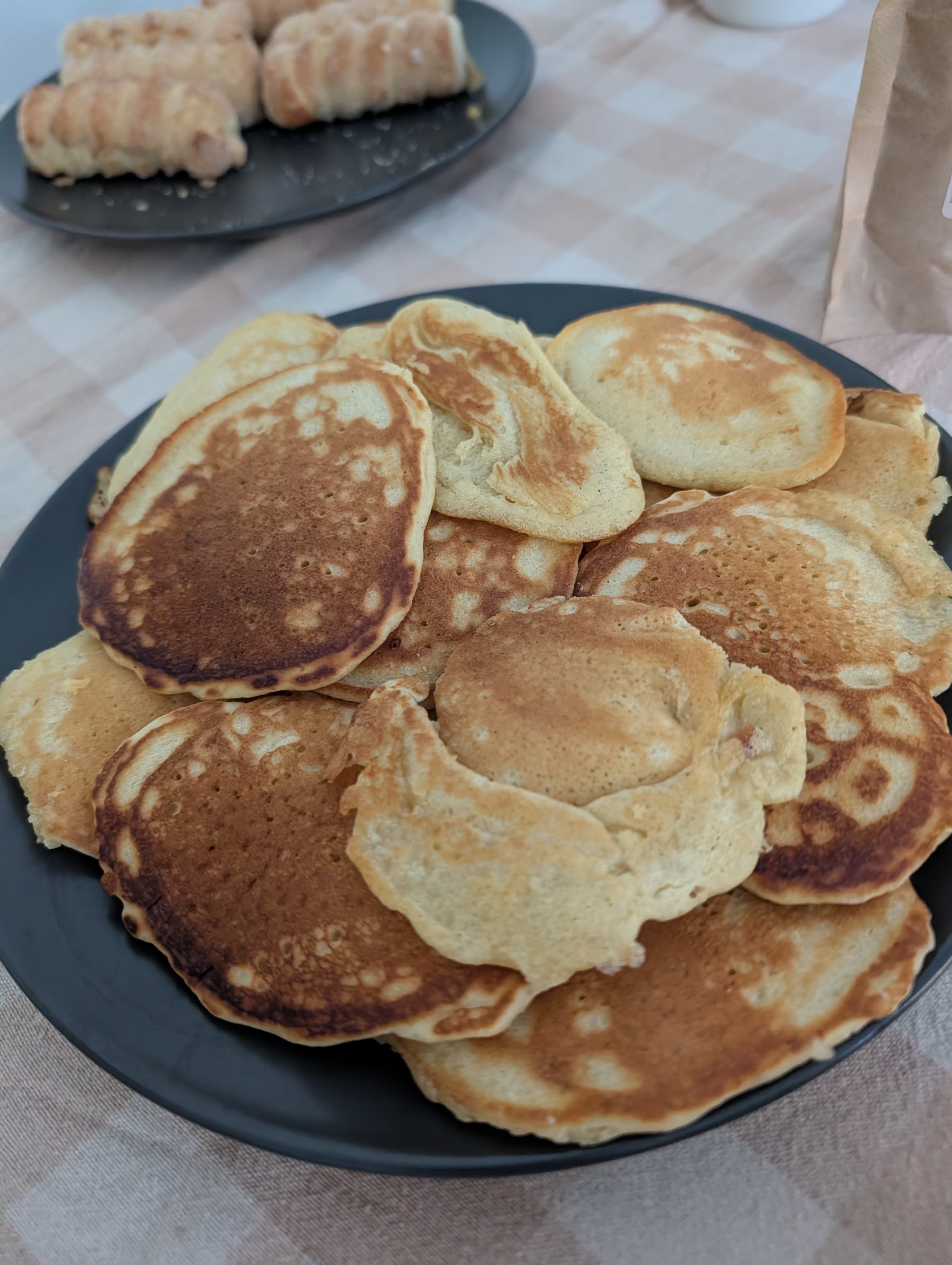 Classic Fluffy Vanilla Pancakes – Easy and Quick to Make Recipe Image
