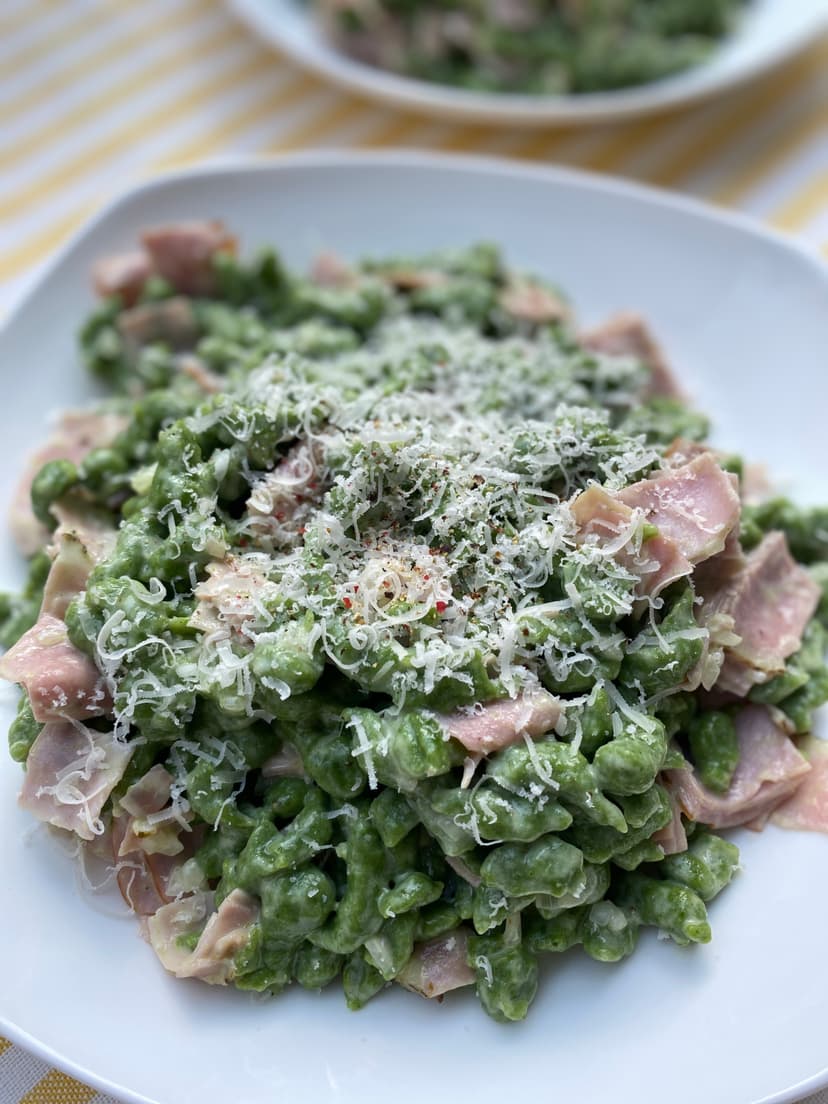 Protein Spinach Spätzle with Ham, Heavy Cream &amp; Parmesan Rocely Recipe