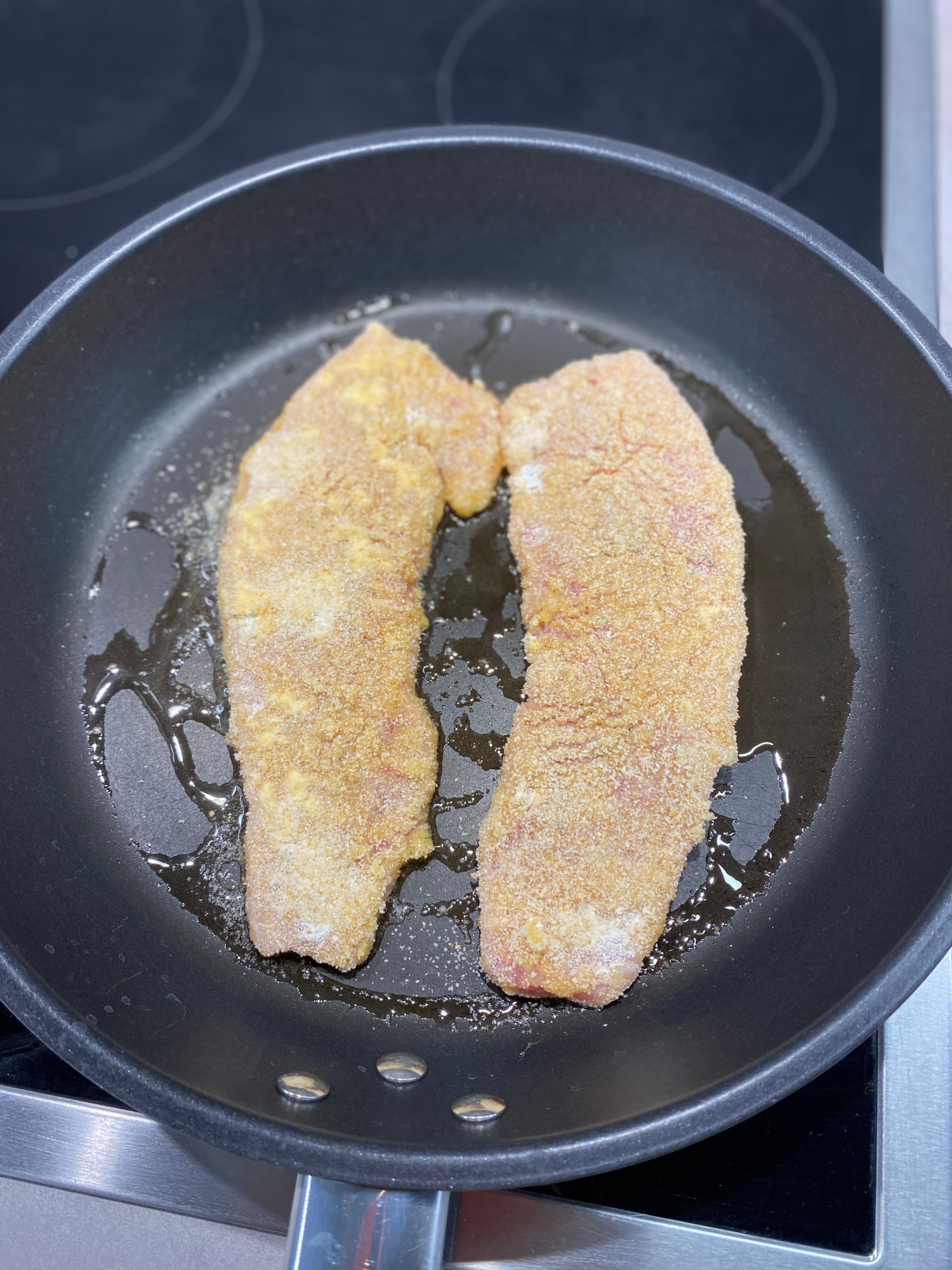 Schnitzel with Potatoes Recipe Image