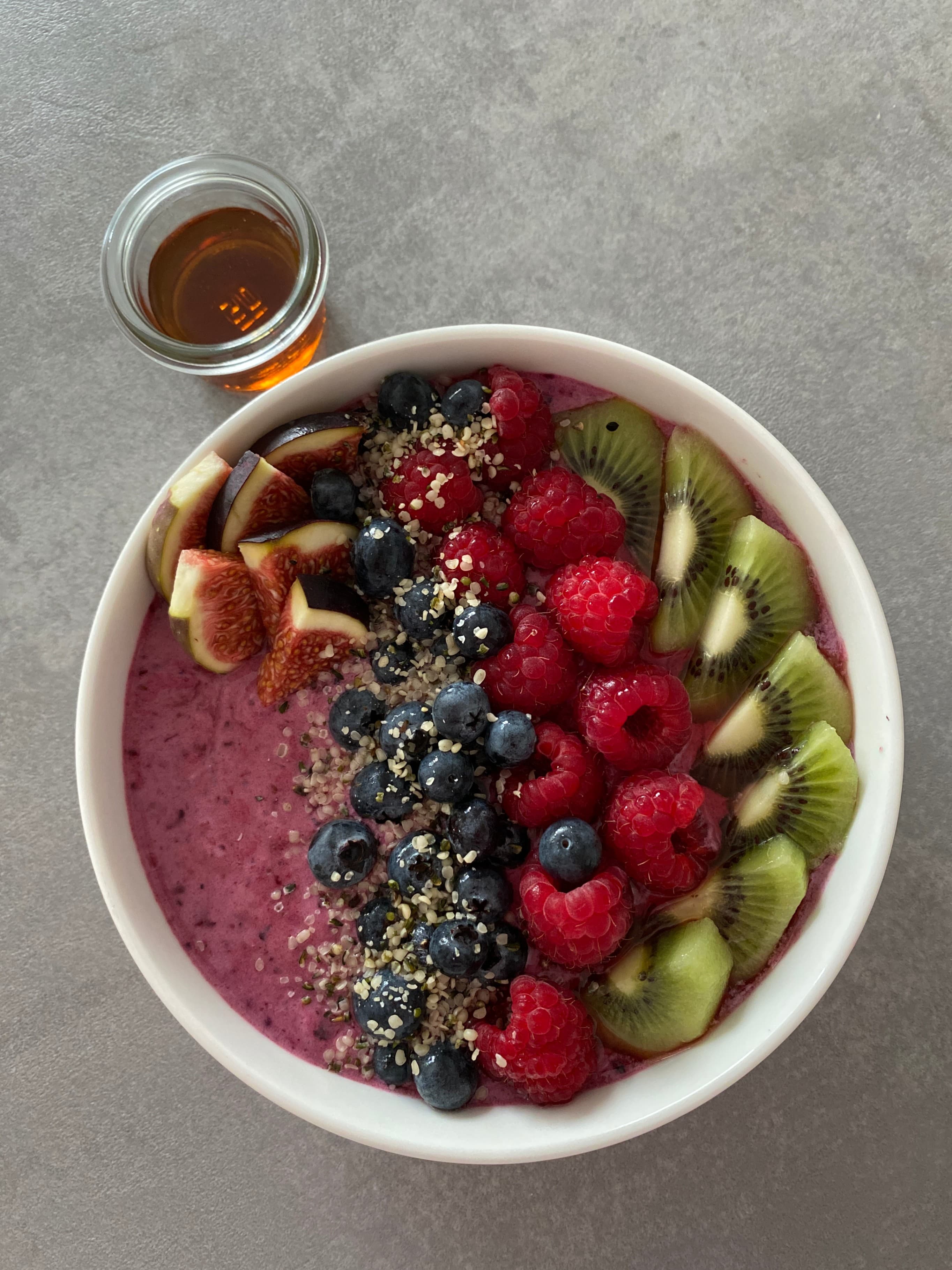 Fruits Smoothie Bowl Recipe Image