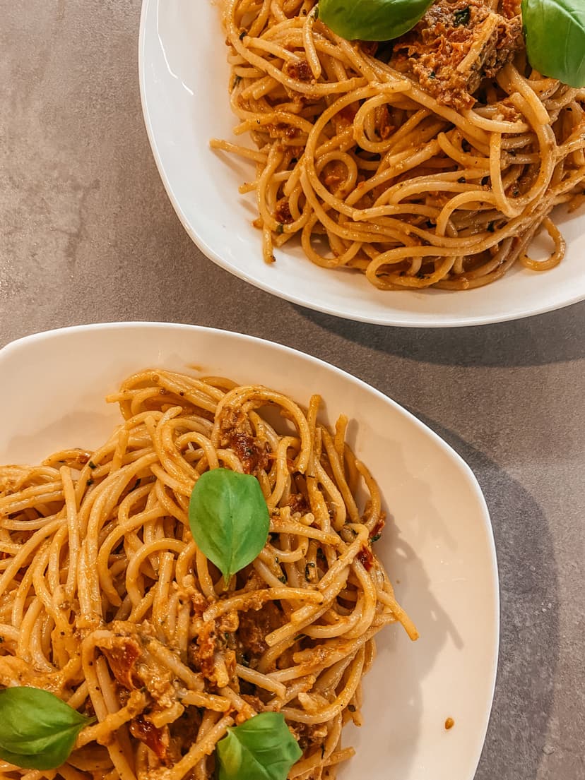 Pasta with SunDried Tomatoes Rocely Recipe