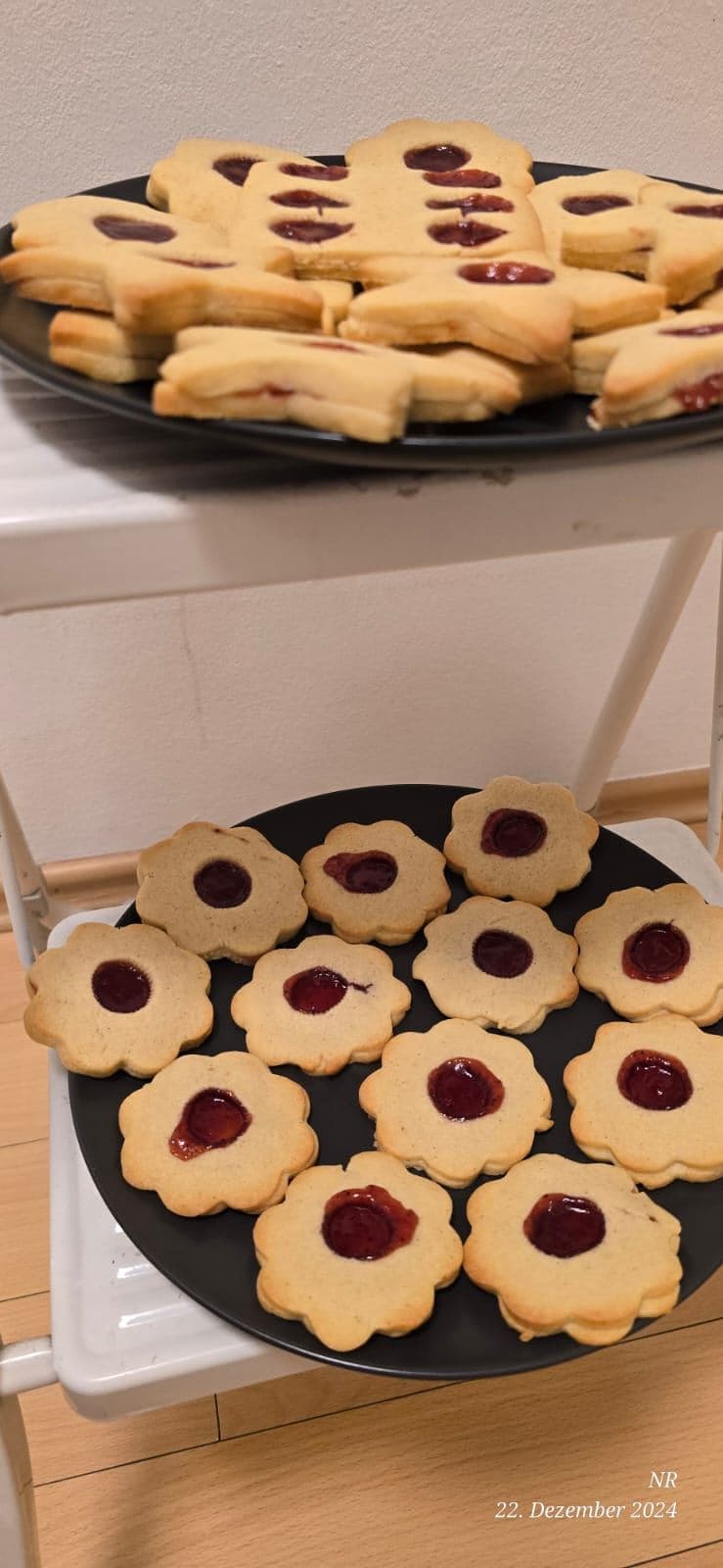Traditional German Butterplätzchen Recipe Image