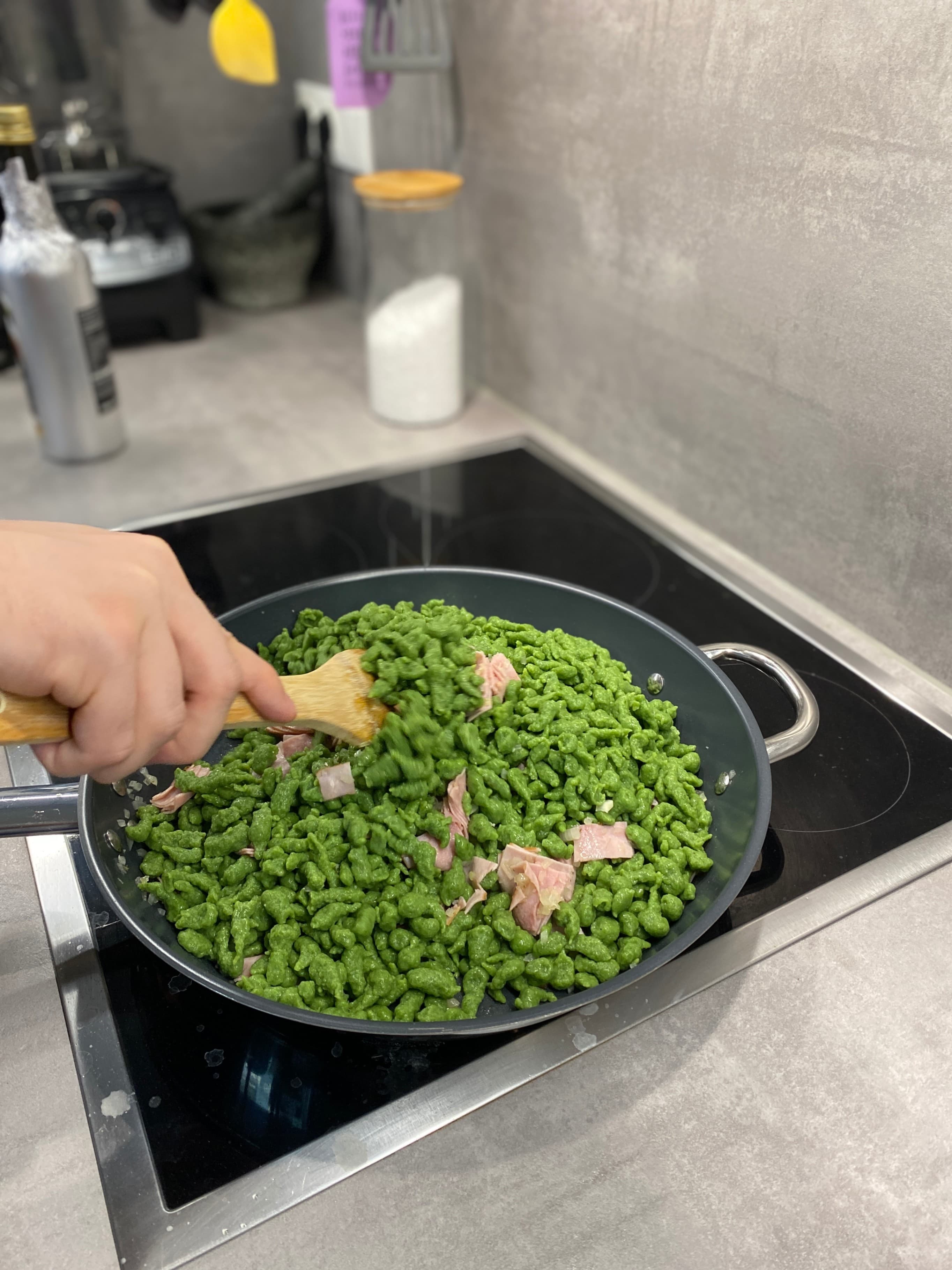 Protein Spinach Spätzle with Onion & Ham (Dairy-Free) Recipe Image