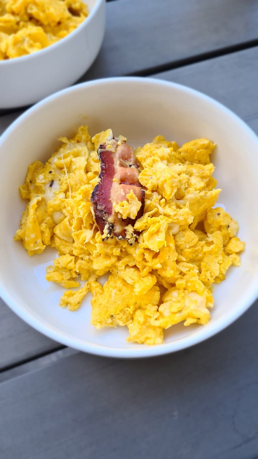 Scrambled Eggs Rocely Recipe