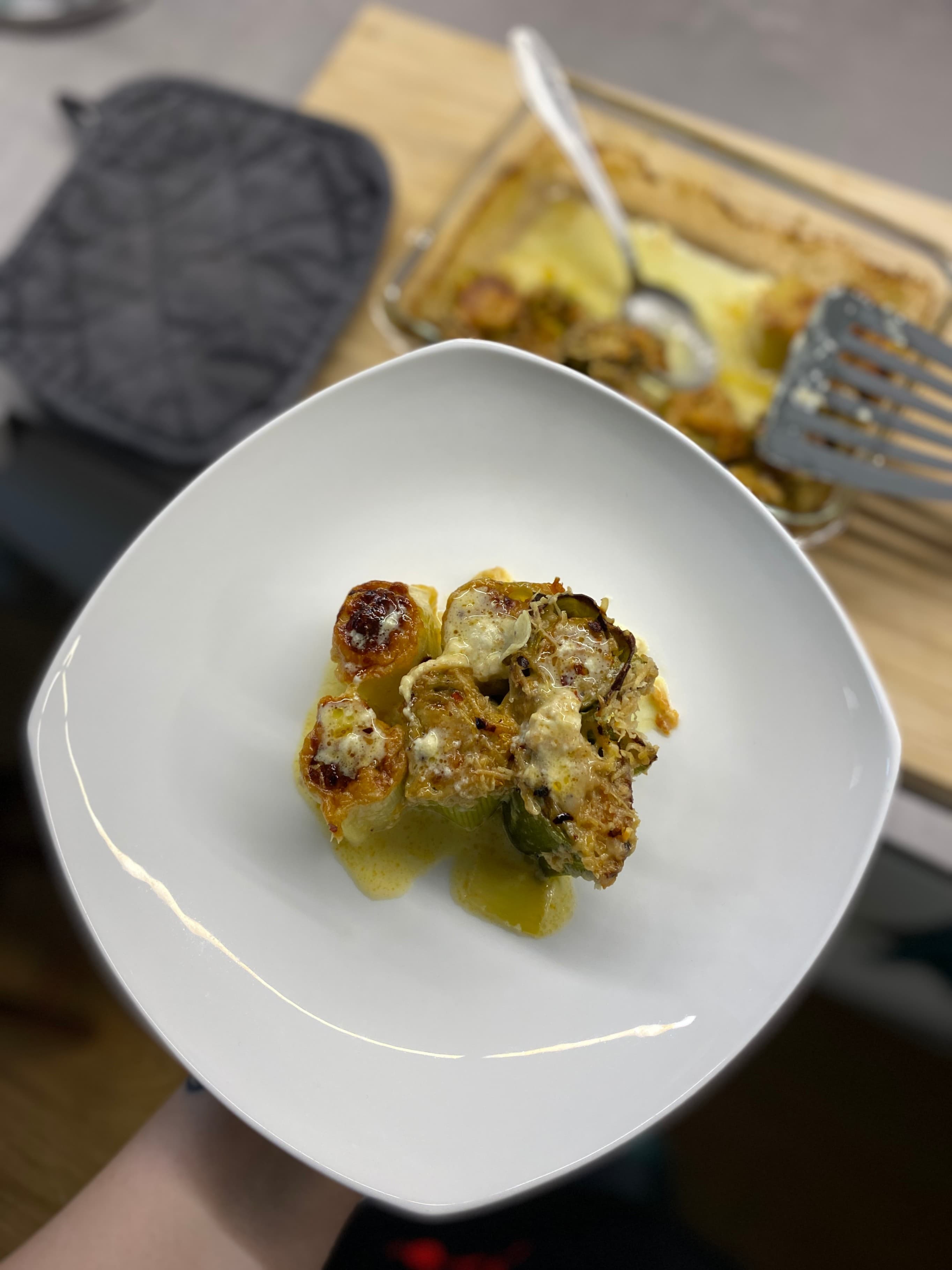 Leek with Cream and Parmesan Sauce Recipe Image