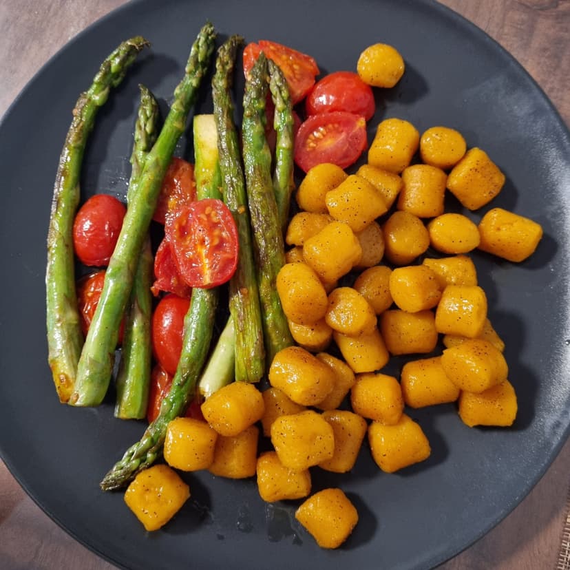 Quick Asparagus with Pumpkin Gnocchi and Cherry Tomatoes Rocely Recipe