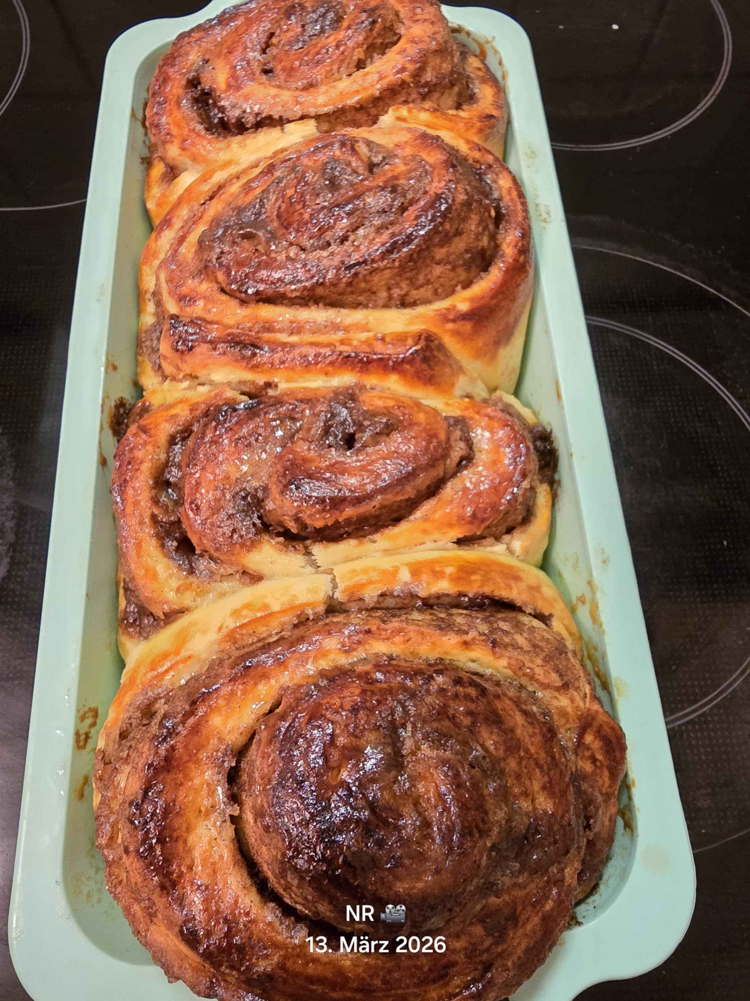 Cinnamon Rolls with Poolish Rocely Recipe